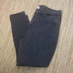 Rebel Wilson REBEL pin up black skinny jeans PRICE DROP